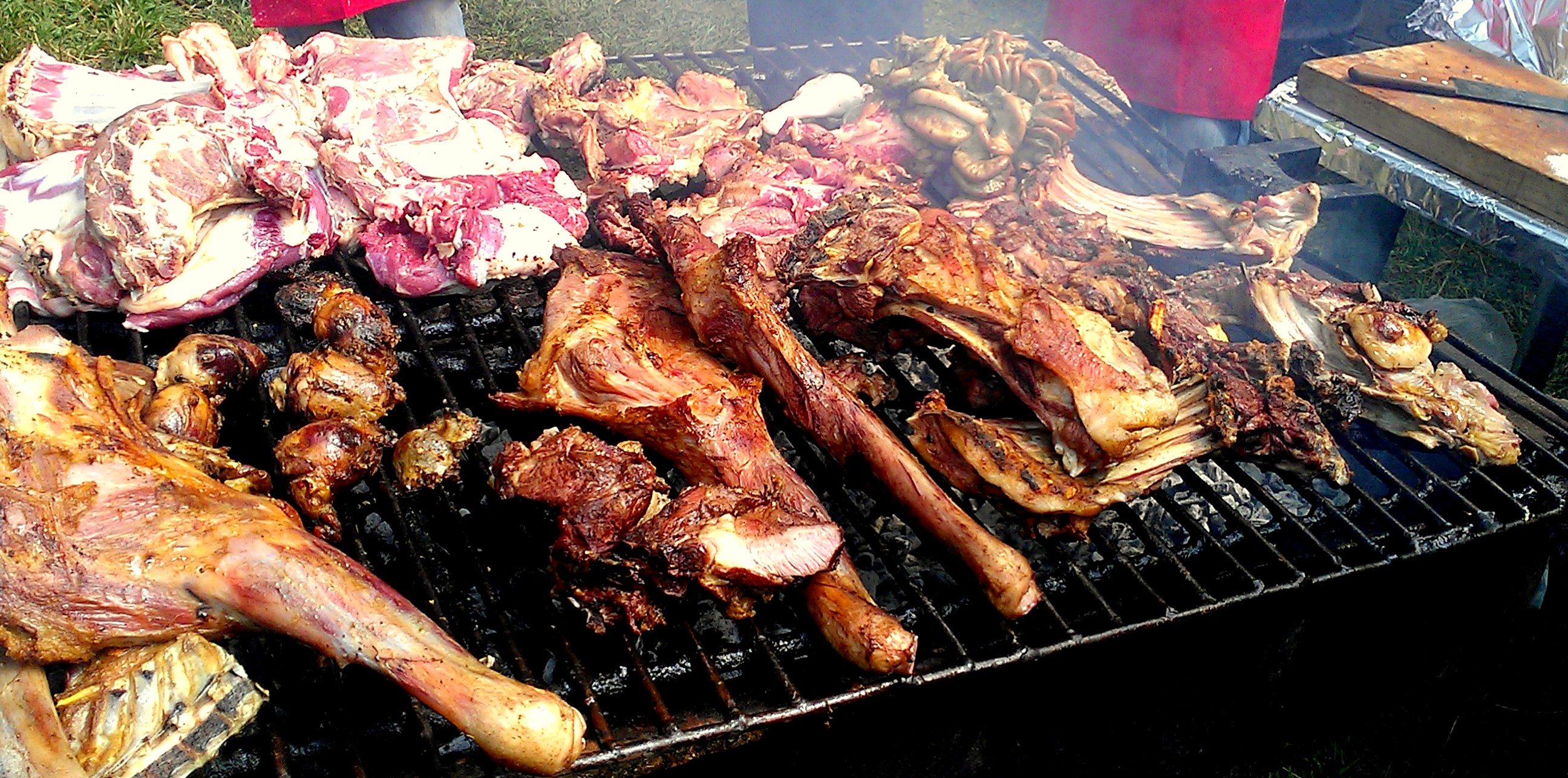 Nyama_Choma_(BBQ_the_Kenyan_way)