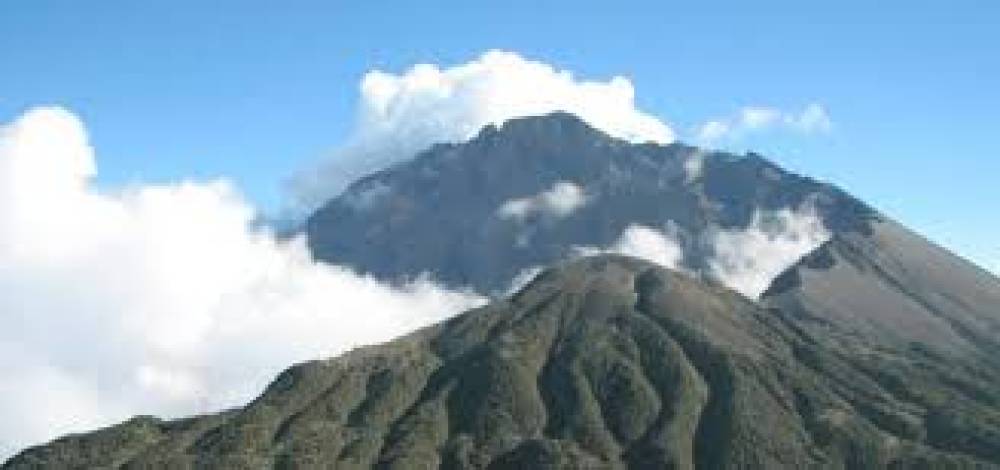 4-Day Hike Mount Meru