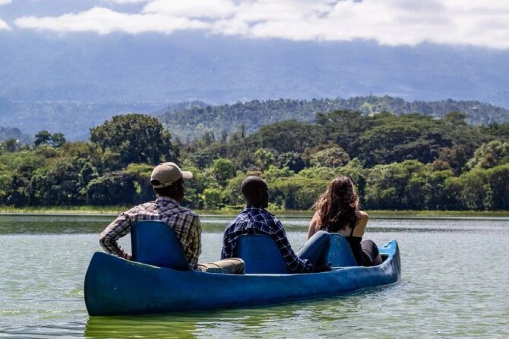 1 Day trip to Lake Duluti